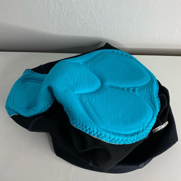 Louis Garneau Women’s Short - S - Picture 6 of 6